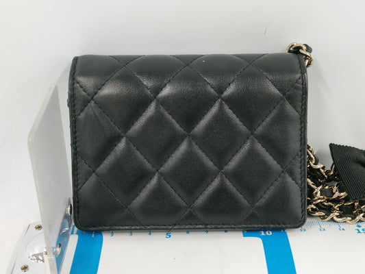 CHANEL Matelasse Camellia Chain Card Case, Lambskin Leather, Shoulder Bag