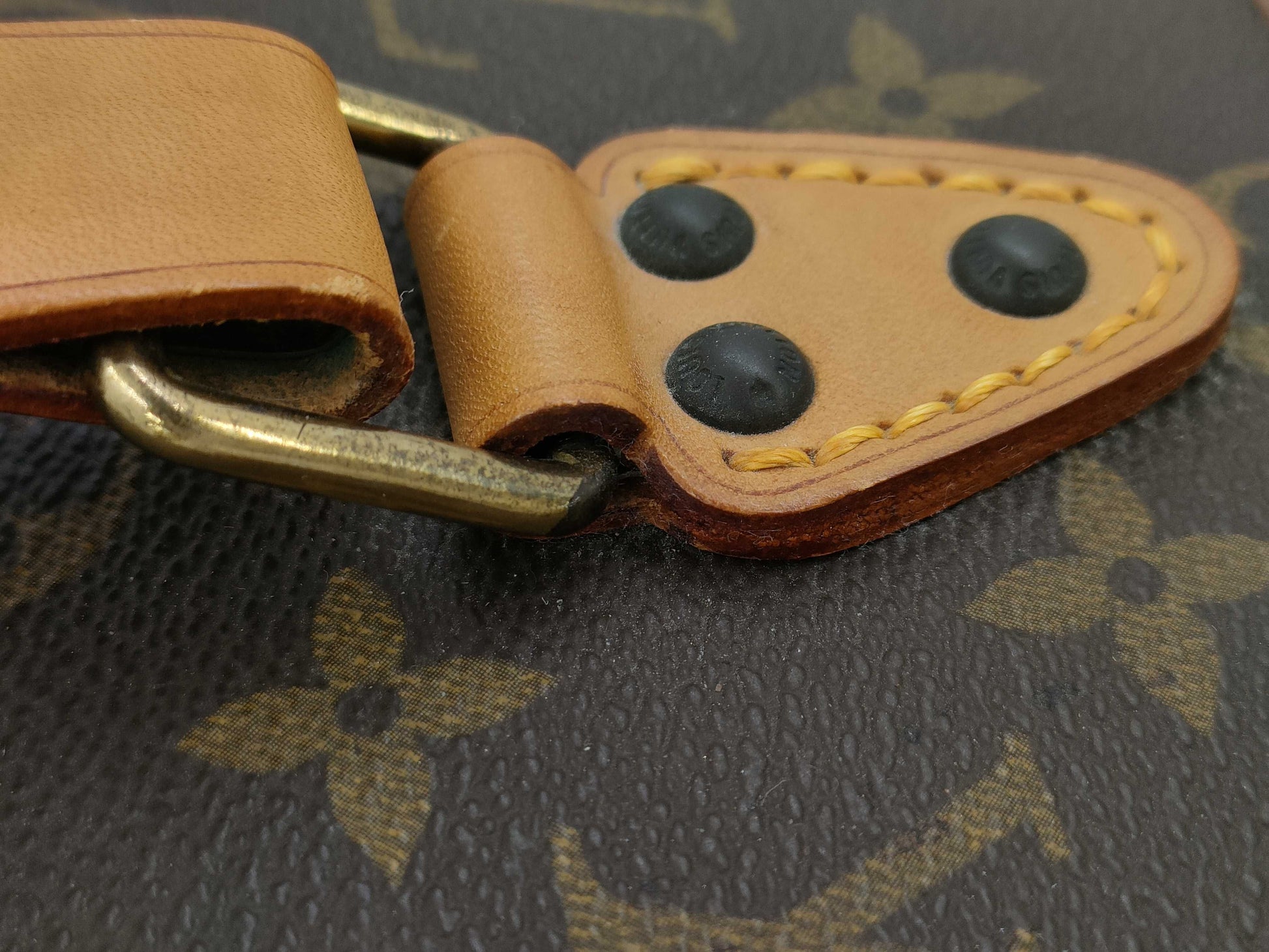 LOUIS VUITTON Vuitton Monogram Makebox Bag