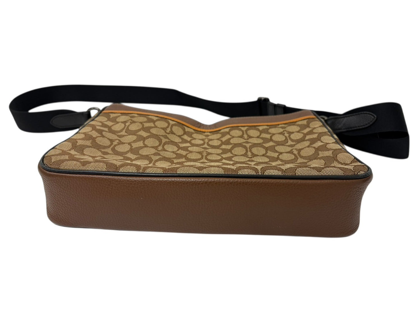 COACH Signature Shoulder Bag C5291 Shoulder Bag
