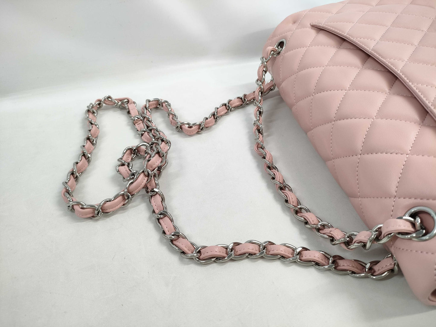 CHANEL Lambskin Matelasse w Jumbo Shoulder Bag