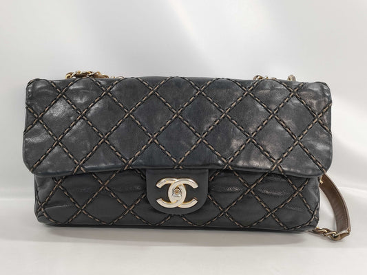 CHANEL X2 CHANEL Matelasse Lambskin Handbag with Chain Shoulder Bag, Black