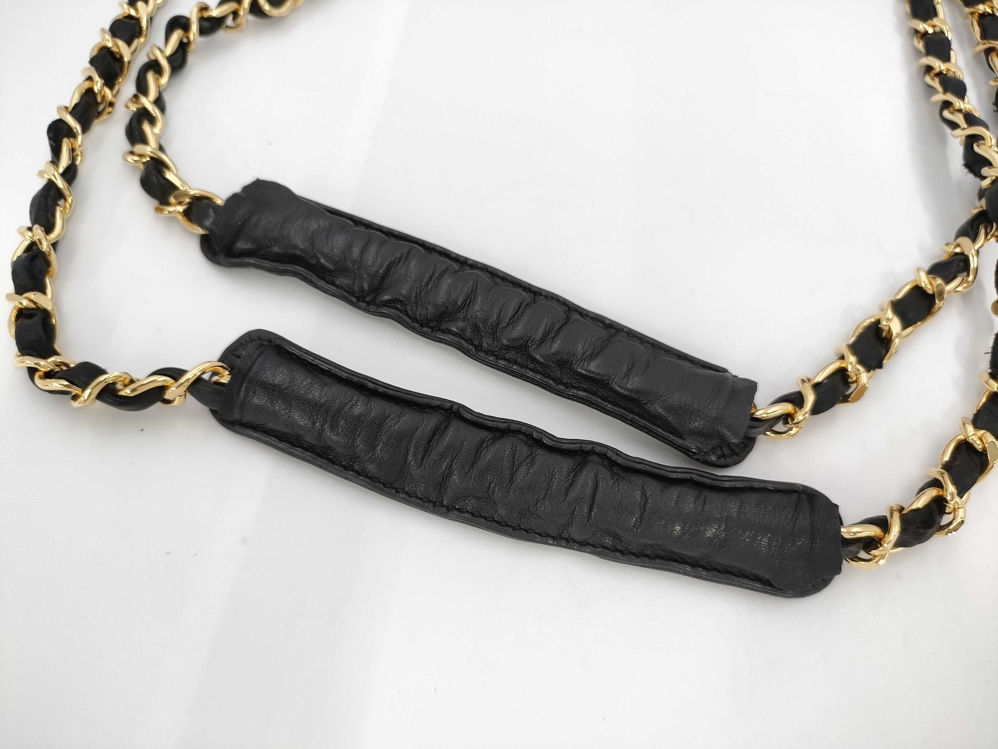 CHANEL Lambskin Chain Shoulder Black Shoulder Bag