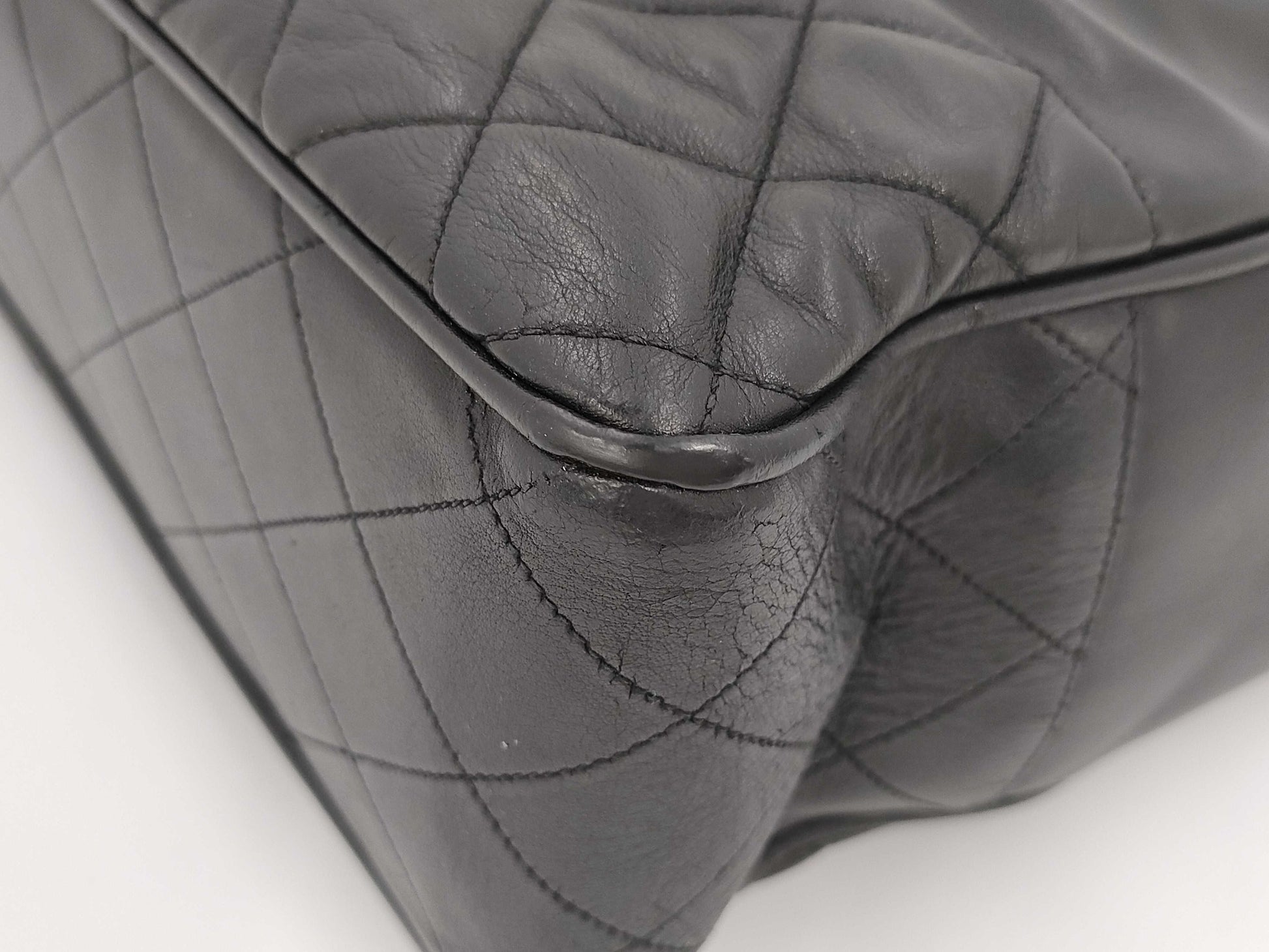 CHANEL Lambskin Chain Shoulder Black Shoulder Bag