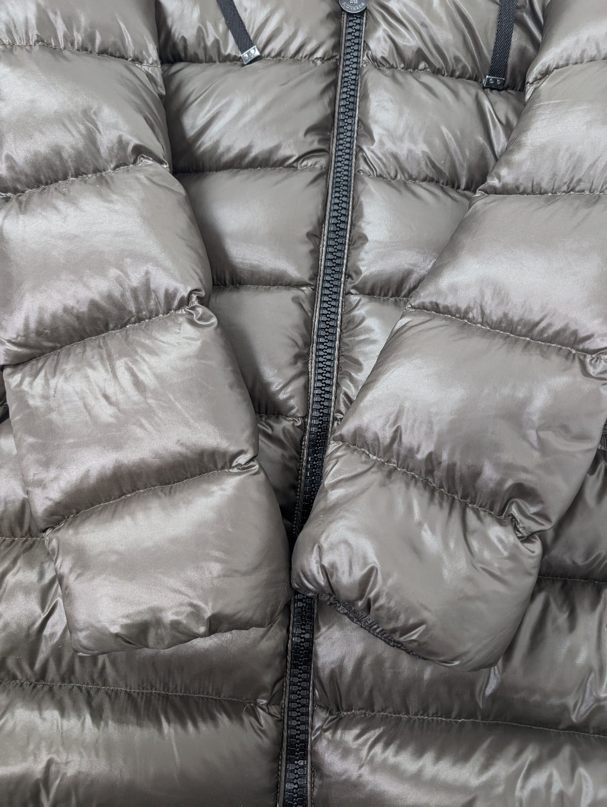MONCLER Moncler SUYEN Size 0 Khaki Down Coat