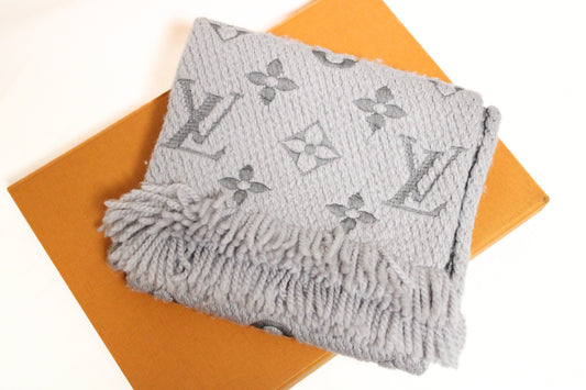 LOUIS VUITTON Vuitton Muffler Echarp Logomania Silk Wool Grey Muffler