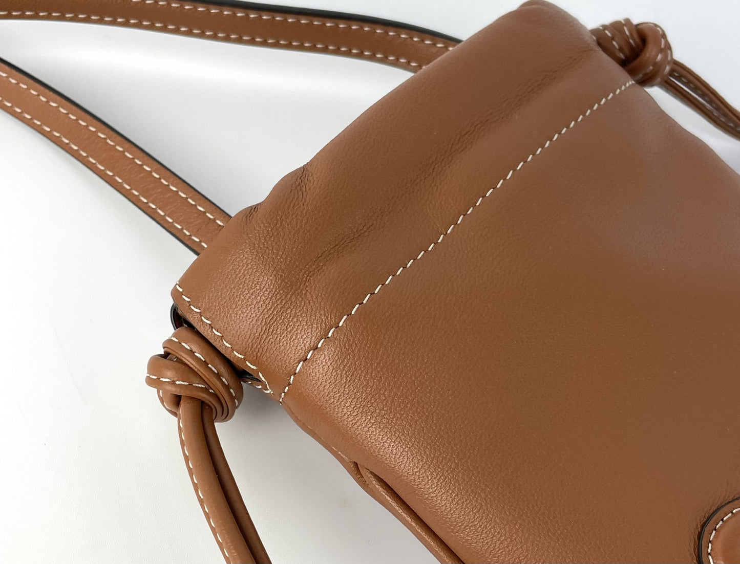 CELINE Drawstring Cuile Triomphe Leather Brown Shoulder Bag