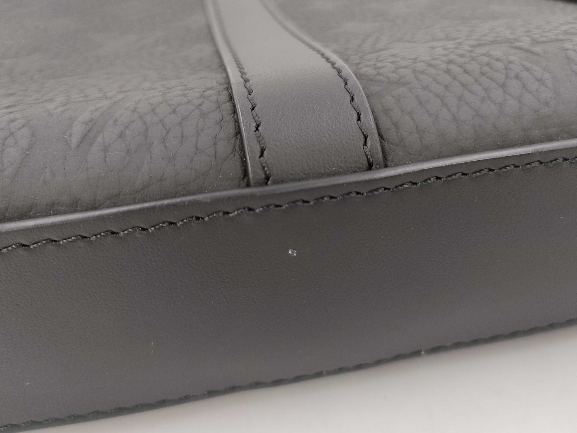 LOUIS VUITTON LV Sac Plat Cross M21884 Black RFID Enabled Shoulder Bag