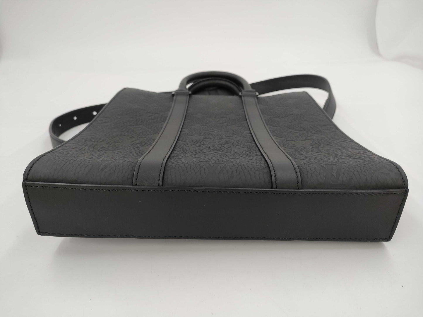 LOUIS VUITTON LV Sac Plat Cross M21884 Black RFID Enabled Shoulder Bag