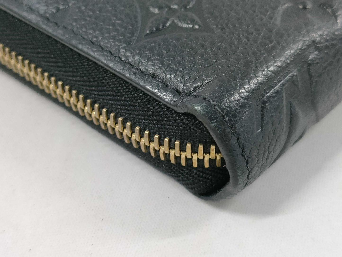 LOUIS VUITTON M61864 Monogram Empreinte Zippy Wallet Noir with Box and Dust Bag