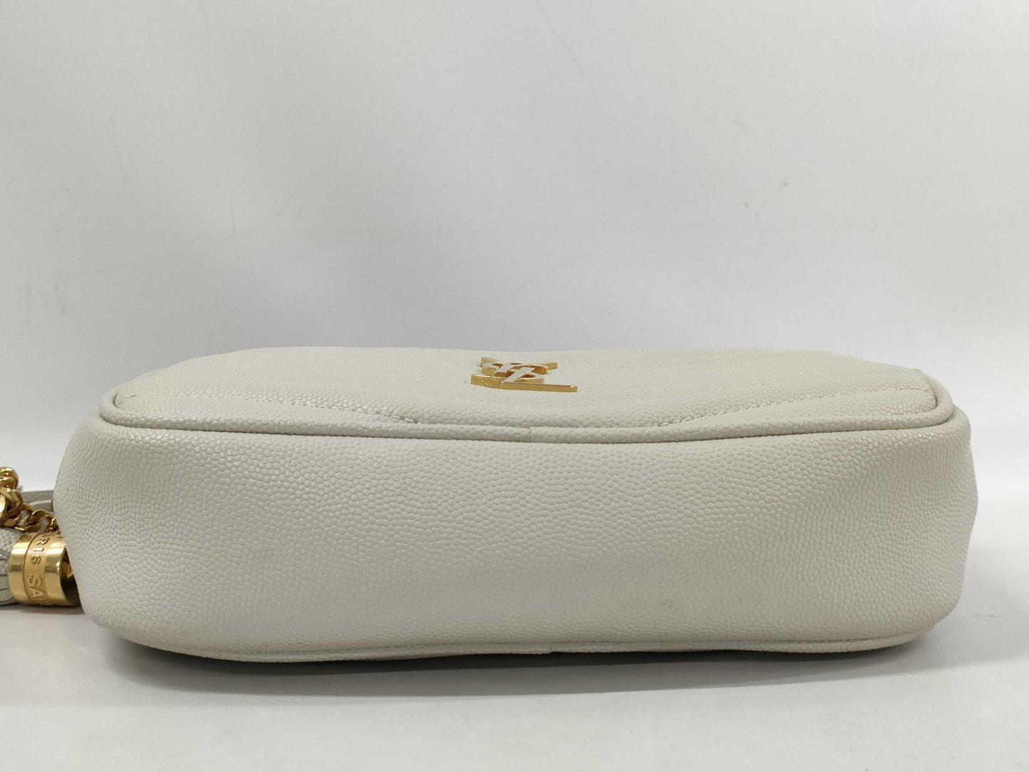 Yves Saint Laurent 612579 Leather Lou Chain Shoulder Bag in Ivory