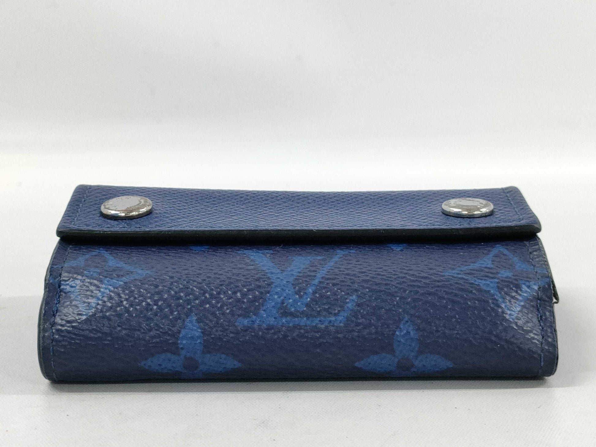 LOUIS VUITTON M67620 Taiga Rama Discovery Compact Wallet Cobalt