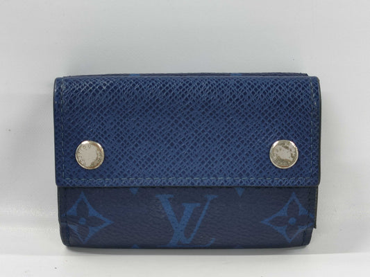 LOUIS VUITTON M67620 Taiga Rama Discovery Compact Wallet Cobalt
