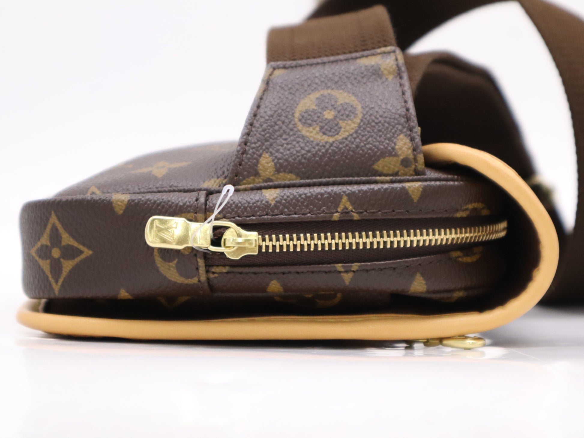 LOUIS VUITTON M40108 Monogram Bum Bag Bosphor Waist Bag