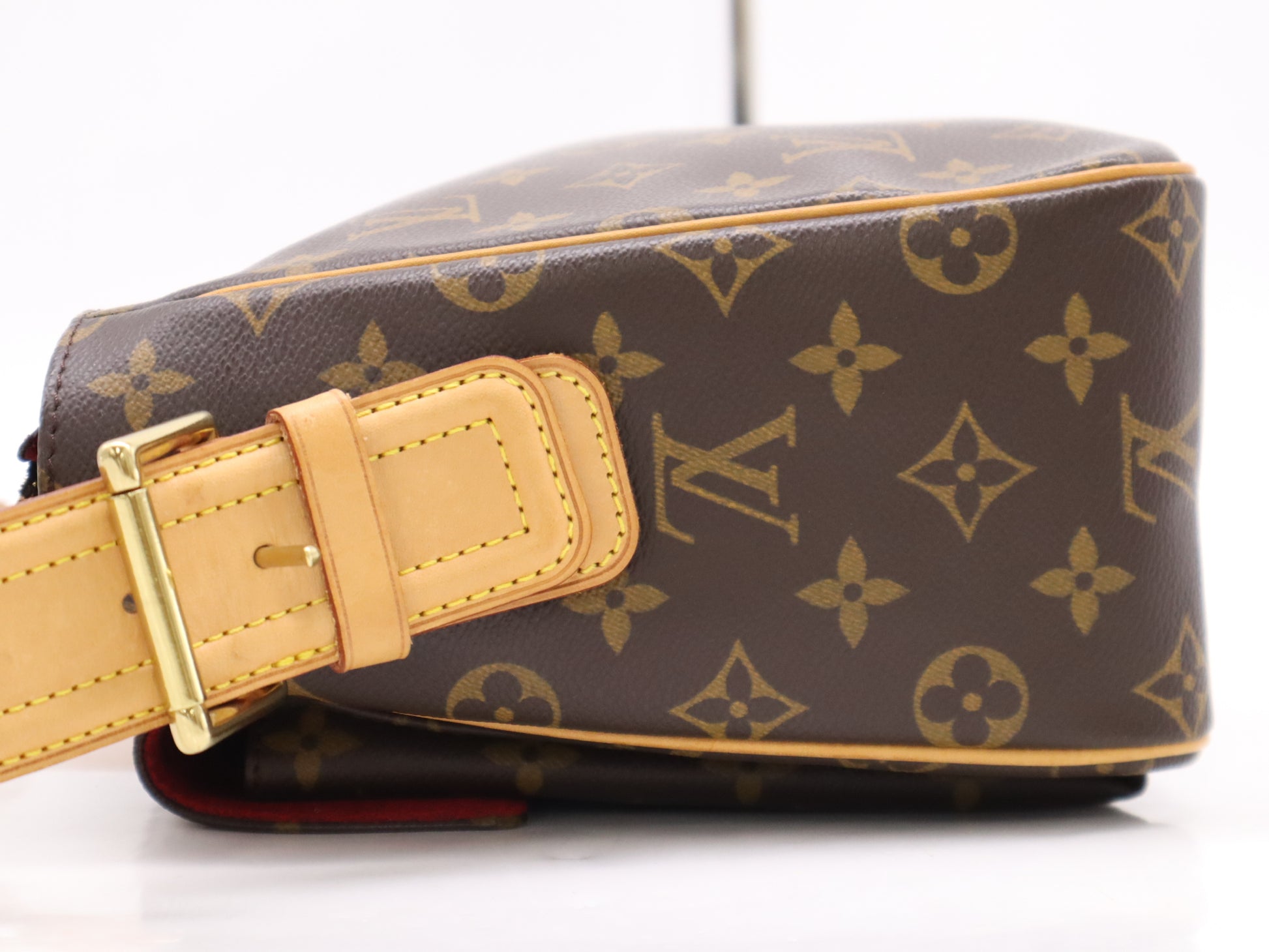 LOUIS VUITTON M51163 Monogram Viva Cite GM Shoulder Bag
