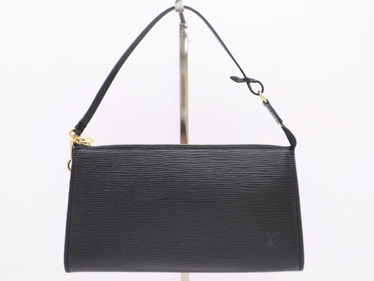 LOUIS VUITTON M52942 Epi Pochette Accessoires Noir Pouch