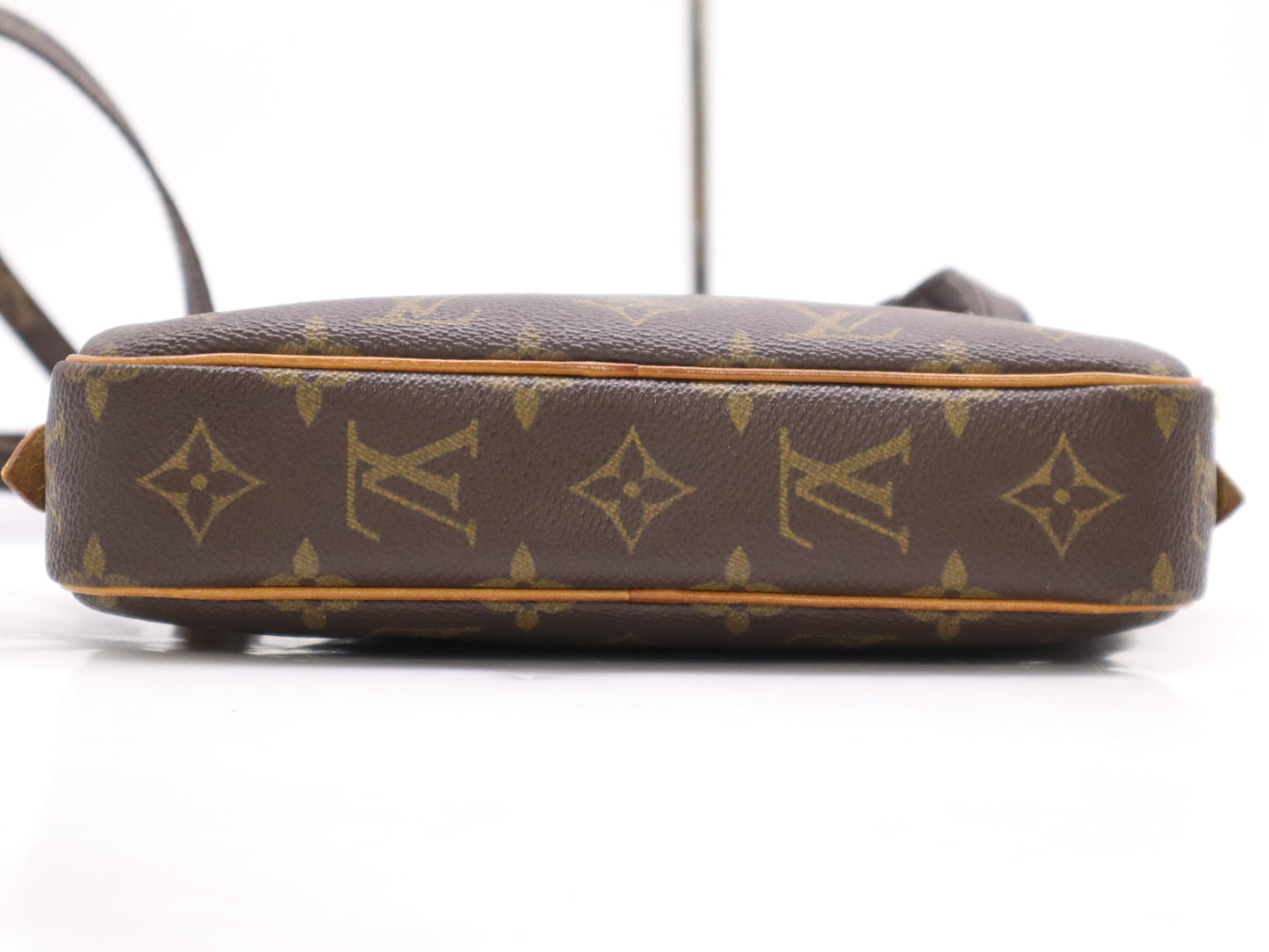 LOUIS VUITTON M51828 Monogram Pochette Marly Bandouliere Shoulder Bag
