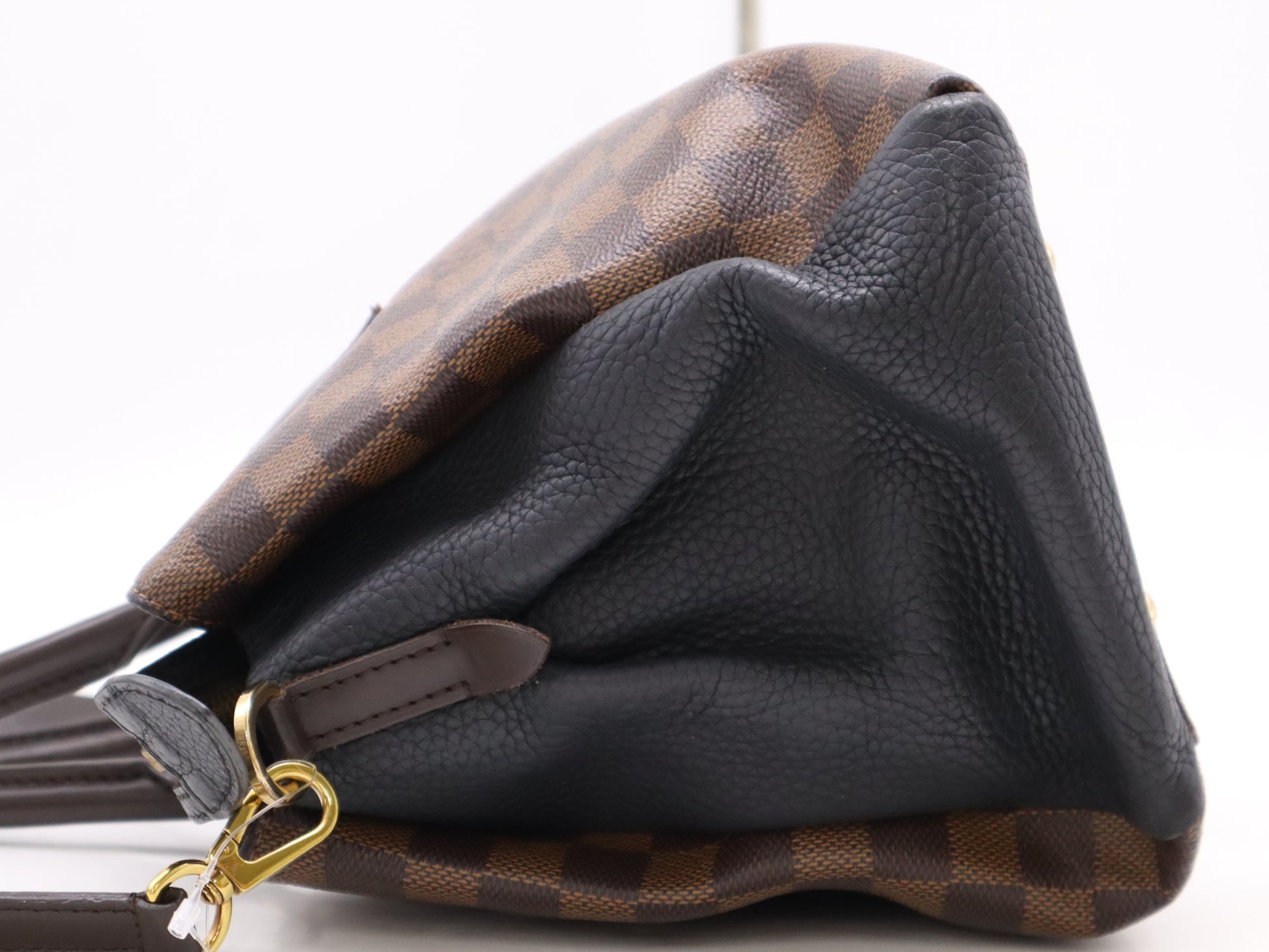 LOUIS VUITTON N41487 Damier Normandy Handbag with Cadena, Two Keys, Cloche, and Shoulder Strap