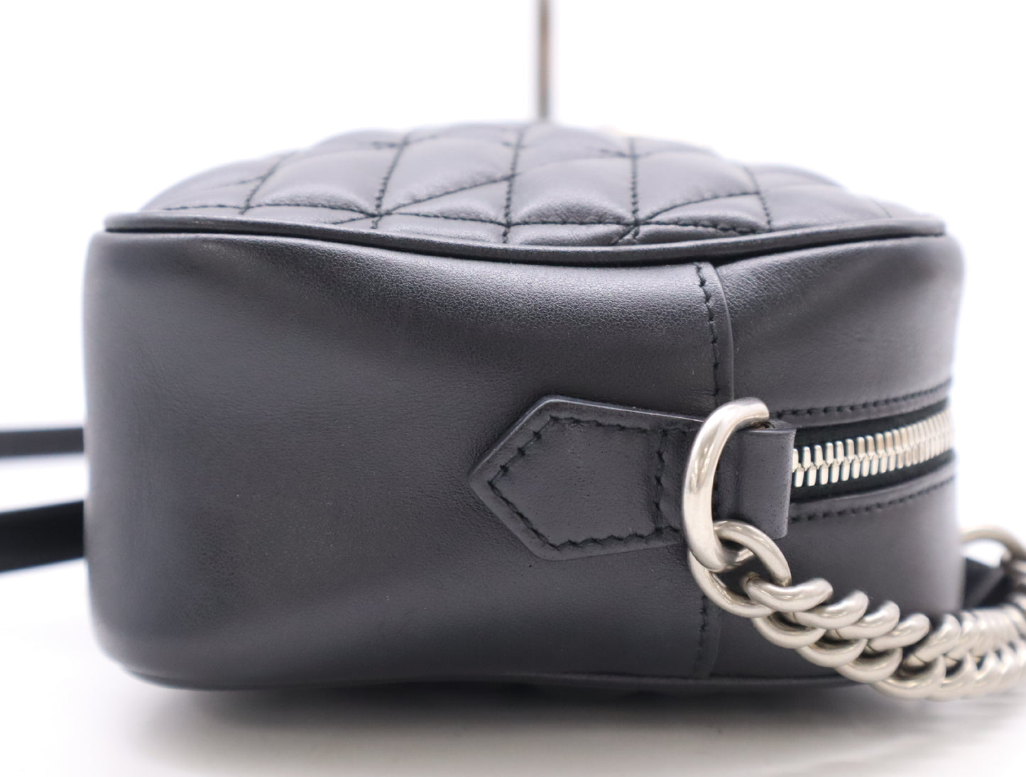 GUCCI 447632 GG Marmont Small Shoulder Bag, Leather, Quilted with GG Logo, Black, Includes Dust Bag