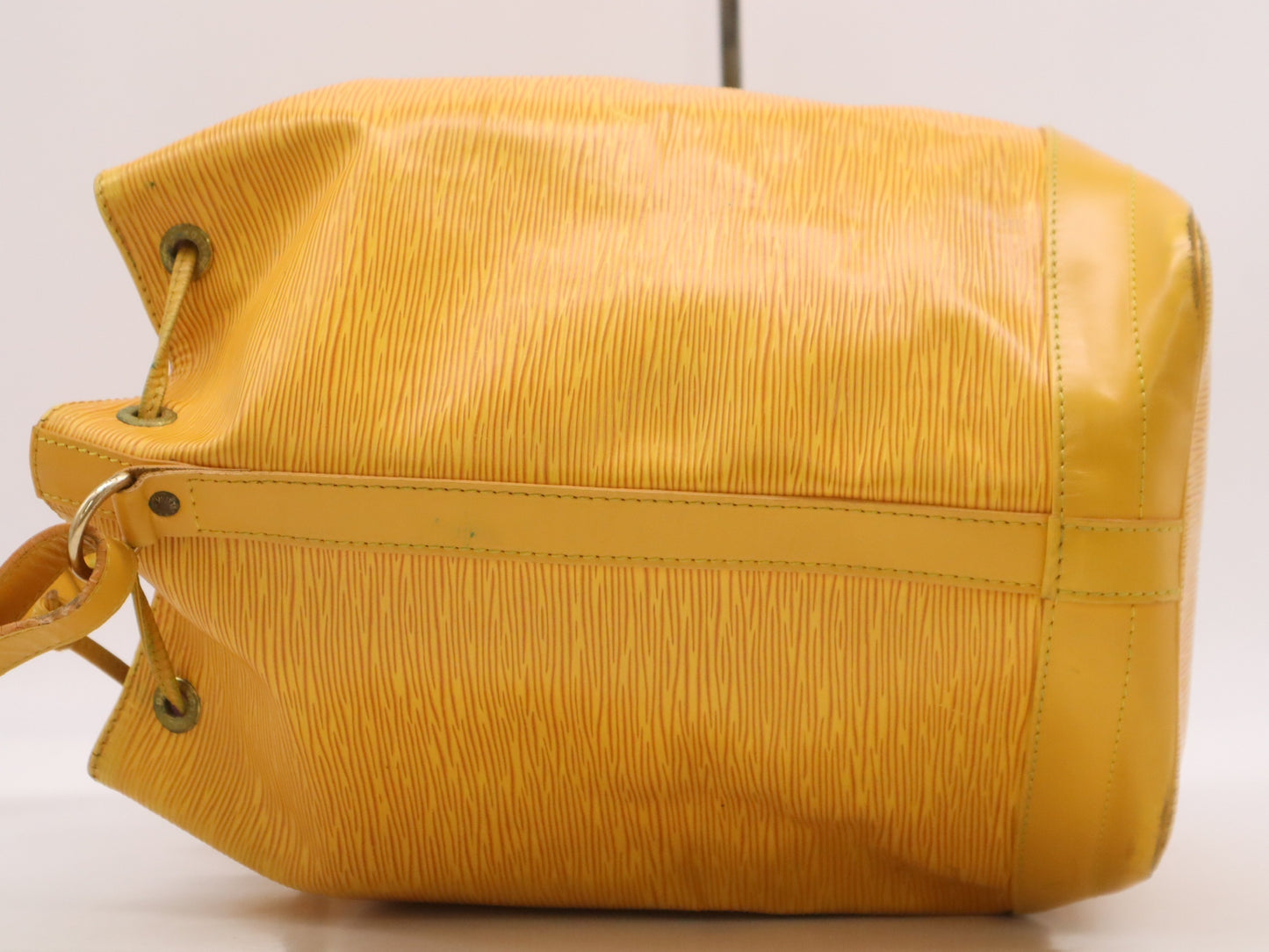 LOUIS VUITTON M44109 Petit Noe Tassili Yellow Shoulder Bag