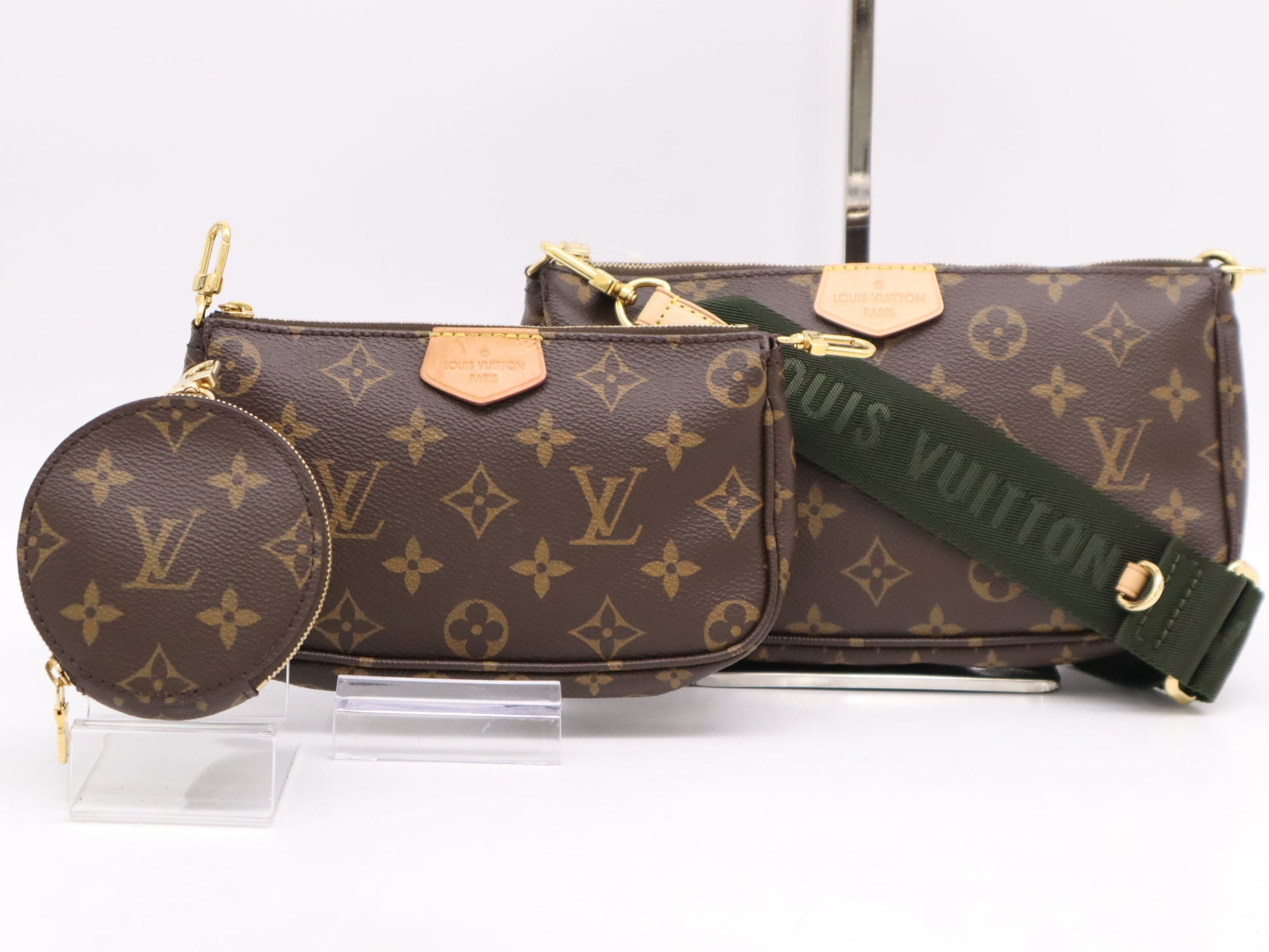 LOUIS VUITTON M44813 Monogram Multi Pochette Accessoires Khaki Shoulder Bag with Shoulder Strap