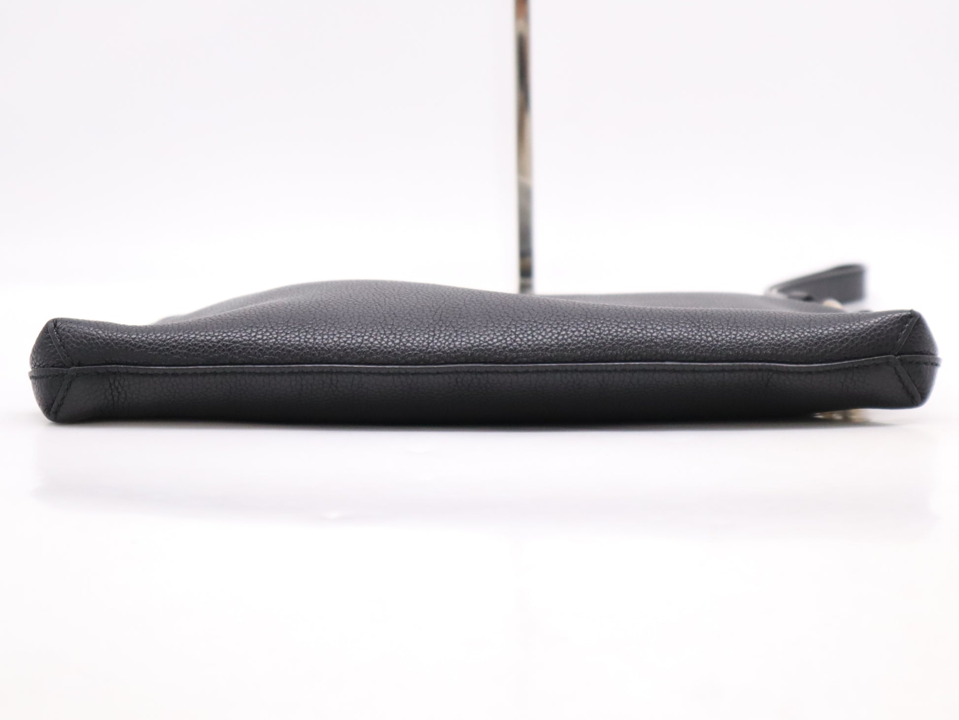 GUCCI 572770 Leather Sherry Line Logo Clutch Bag Black Clutch Bag