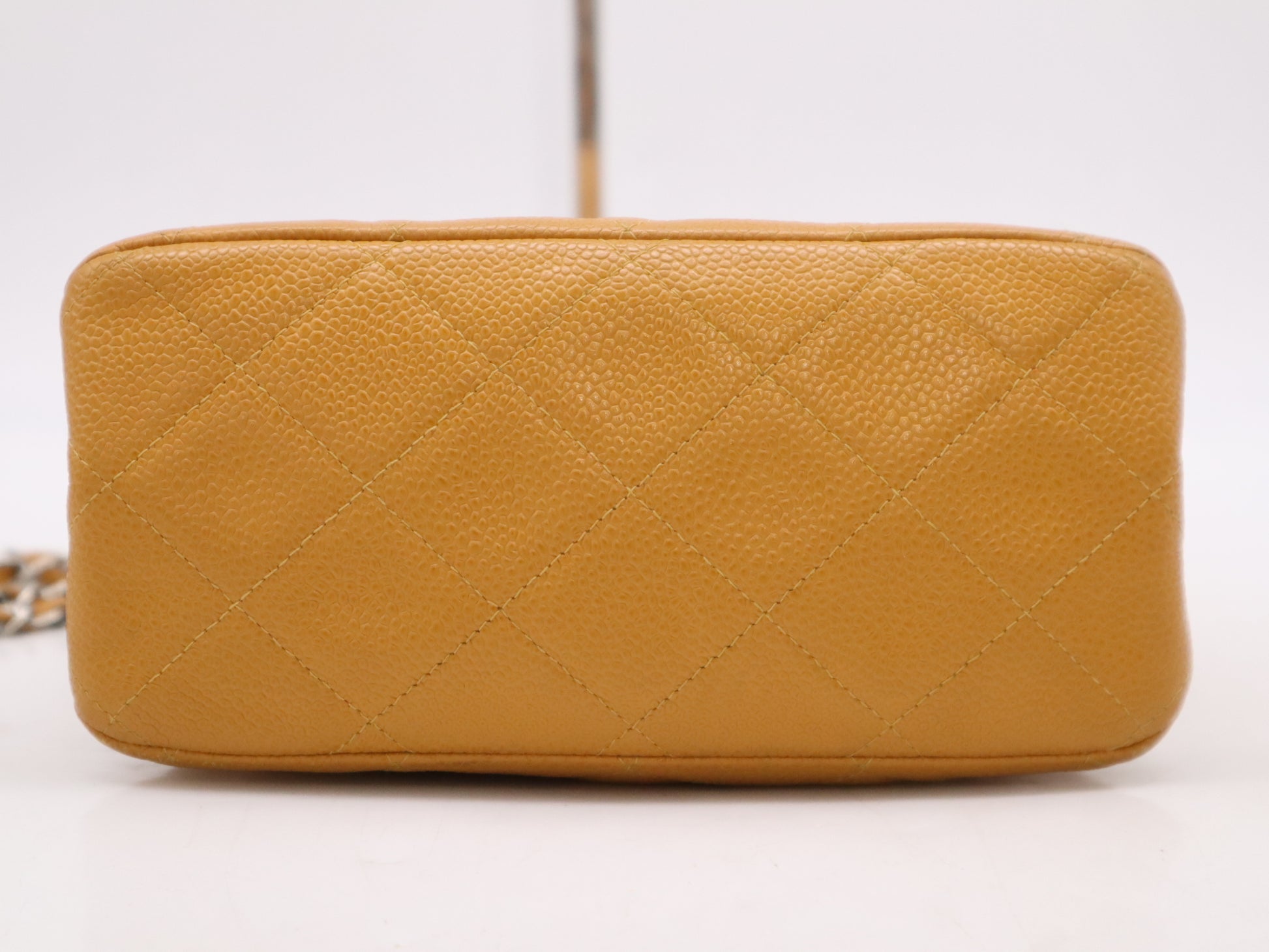 CHANEL Caviar Skin Matelasse Shoulder Bag with Seal and Card 5944773 Shoulder Bag