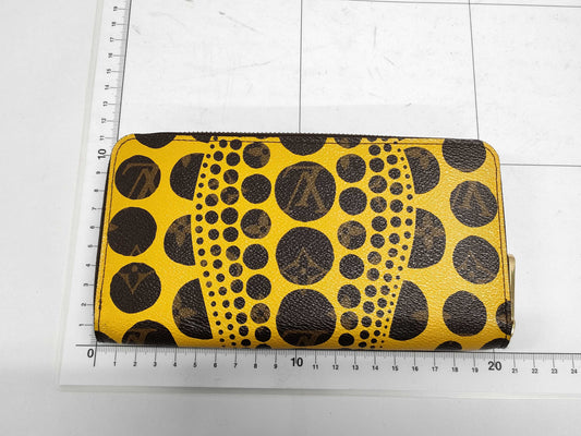 LOUIS VUITTON M60449 Limited Edition Zippy Wallet Monogram Pumpkin Polka Dot Jaune with Box and Dust Bag