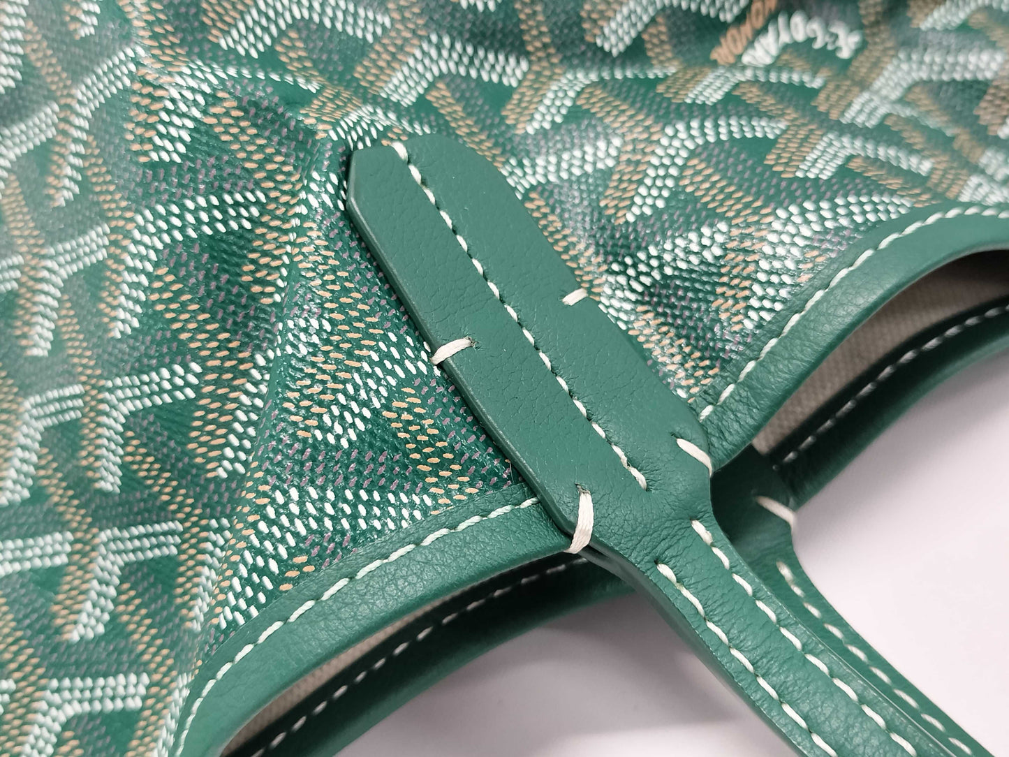 GOYARD Saint Louis PM Tote Bag, Goyardine Canvas and Leather, Green, with Pouch