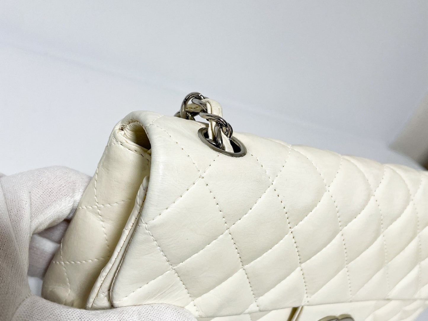 CHANEL Single Flap White Shoulder Bag