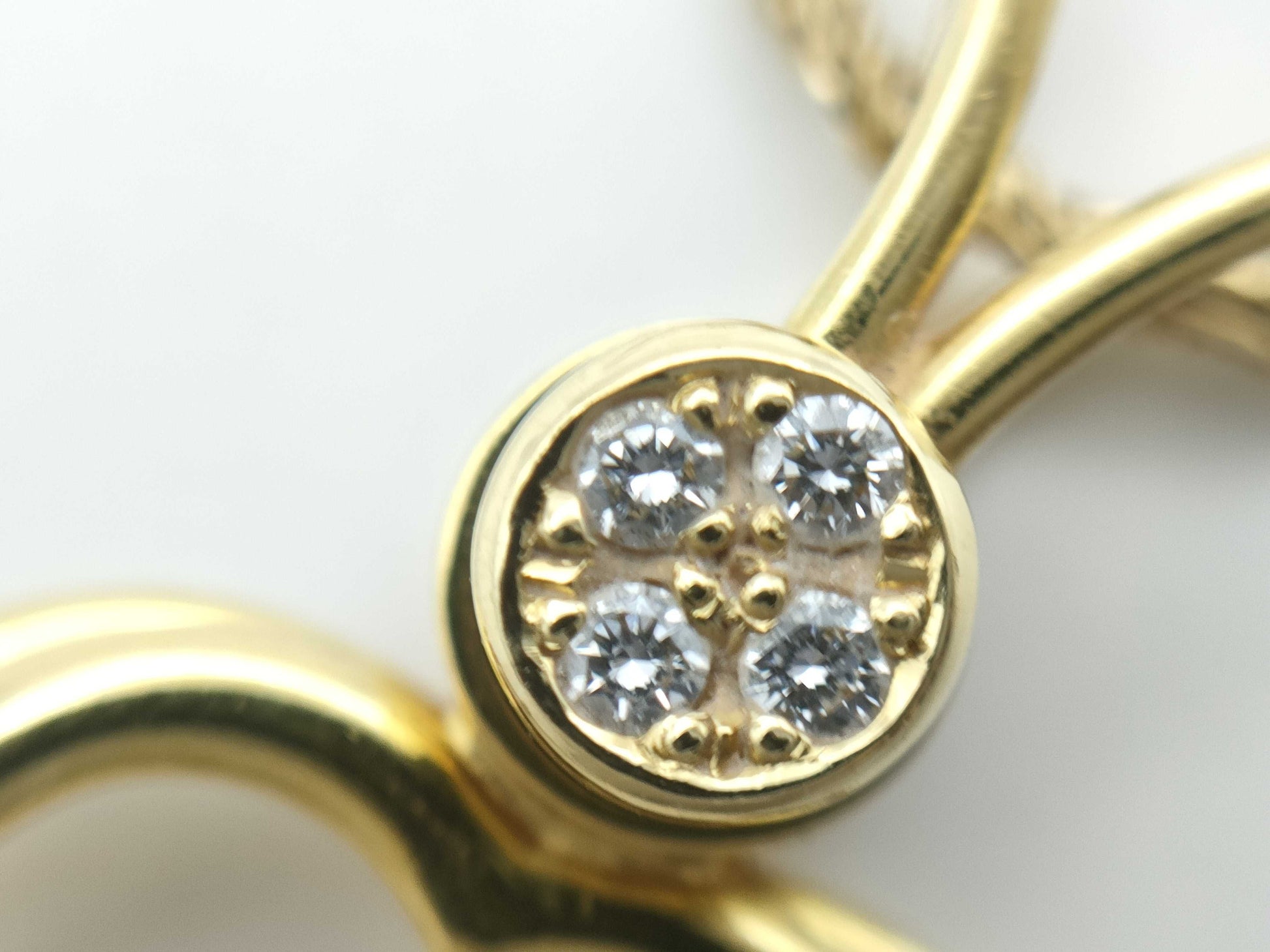 WALTHAM Swing Diamond 750 11.2g Necklace