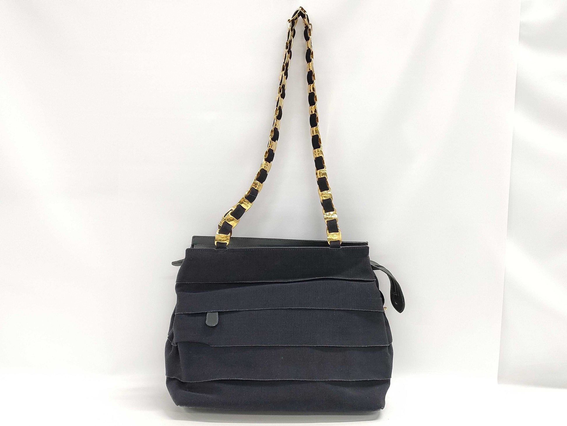 Salvatore Ferragamo shoulder bag