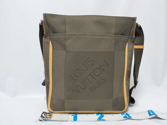 LOUIS VUITTON Damier Geant Companion Shoulder Bag
