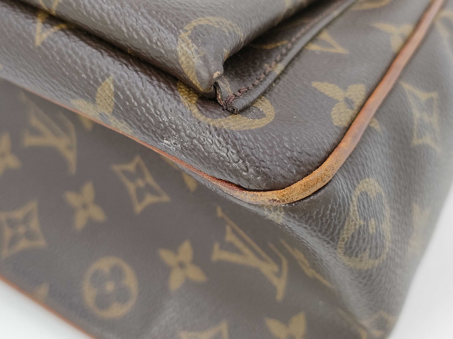 LOUIS VUITTON Vuitton Monogram Myrti Plissite Handbag