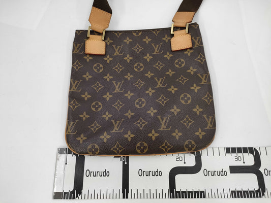 LOUIS VUITTON Vuitton Monogram Pochette Bosfall Shoulder Bag