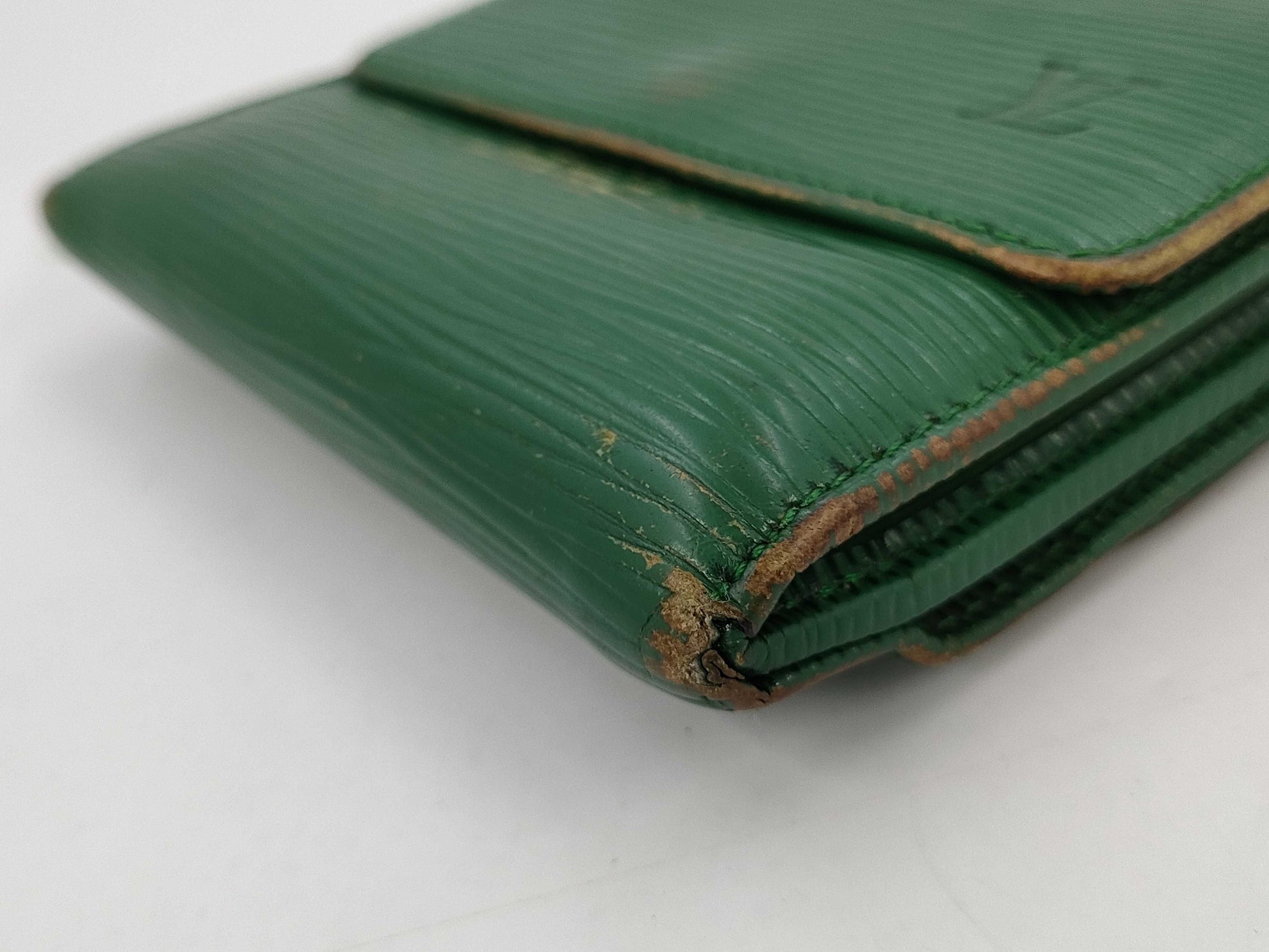 LOUIS VUITTON Vuitton Epi Folding Wallet Green Wallet
