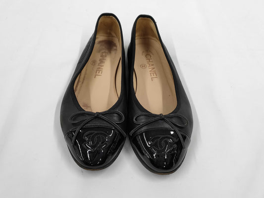 CHANEL Black 36 Pumps
