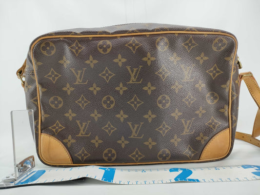 LOUIS VUITTON Monogram Trocadero Shoulder Bag