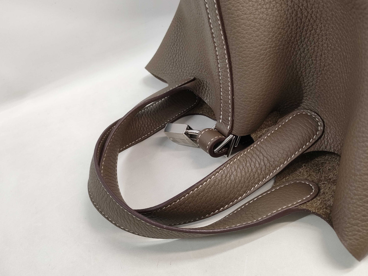 HERMES Picotin Handbag with U Stamp