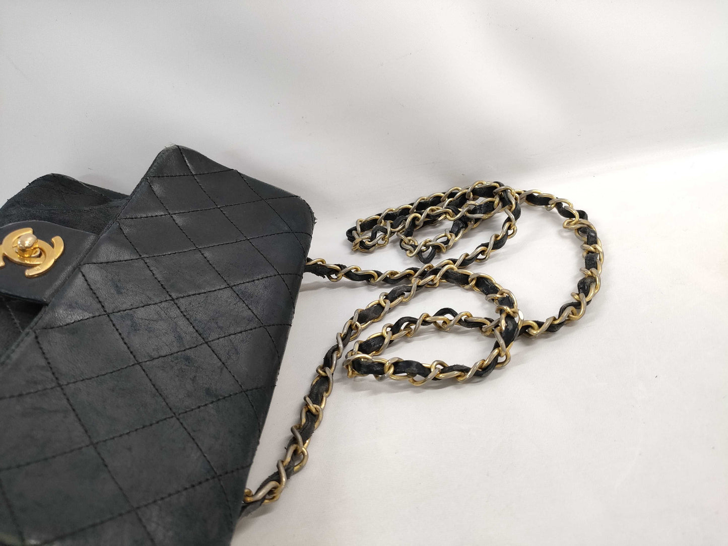 CHANEL Mini Matelasse Chain Shoulder Bag
