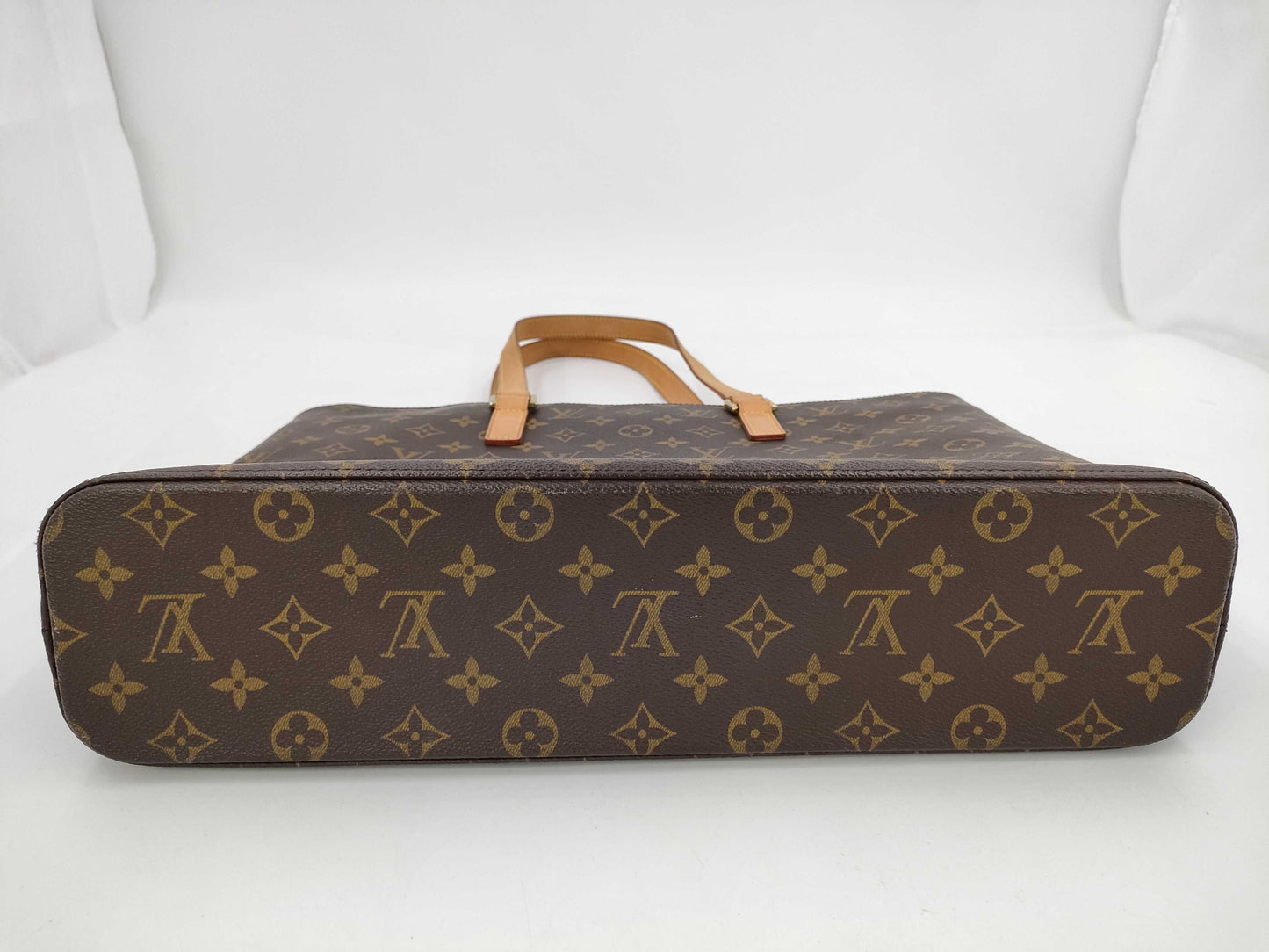 LOUIS VUITTON Vuitton Monogram Luco Tote Bag