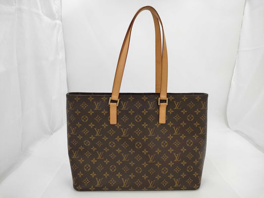LOUIS VUITTON Vuitton Monogram Luco Tote Bag