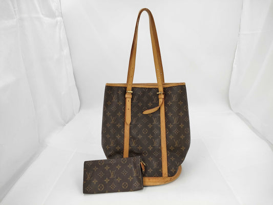 LOUIS VUITTON Vuitton Monogram Bucket GM Handbag