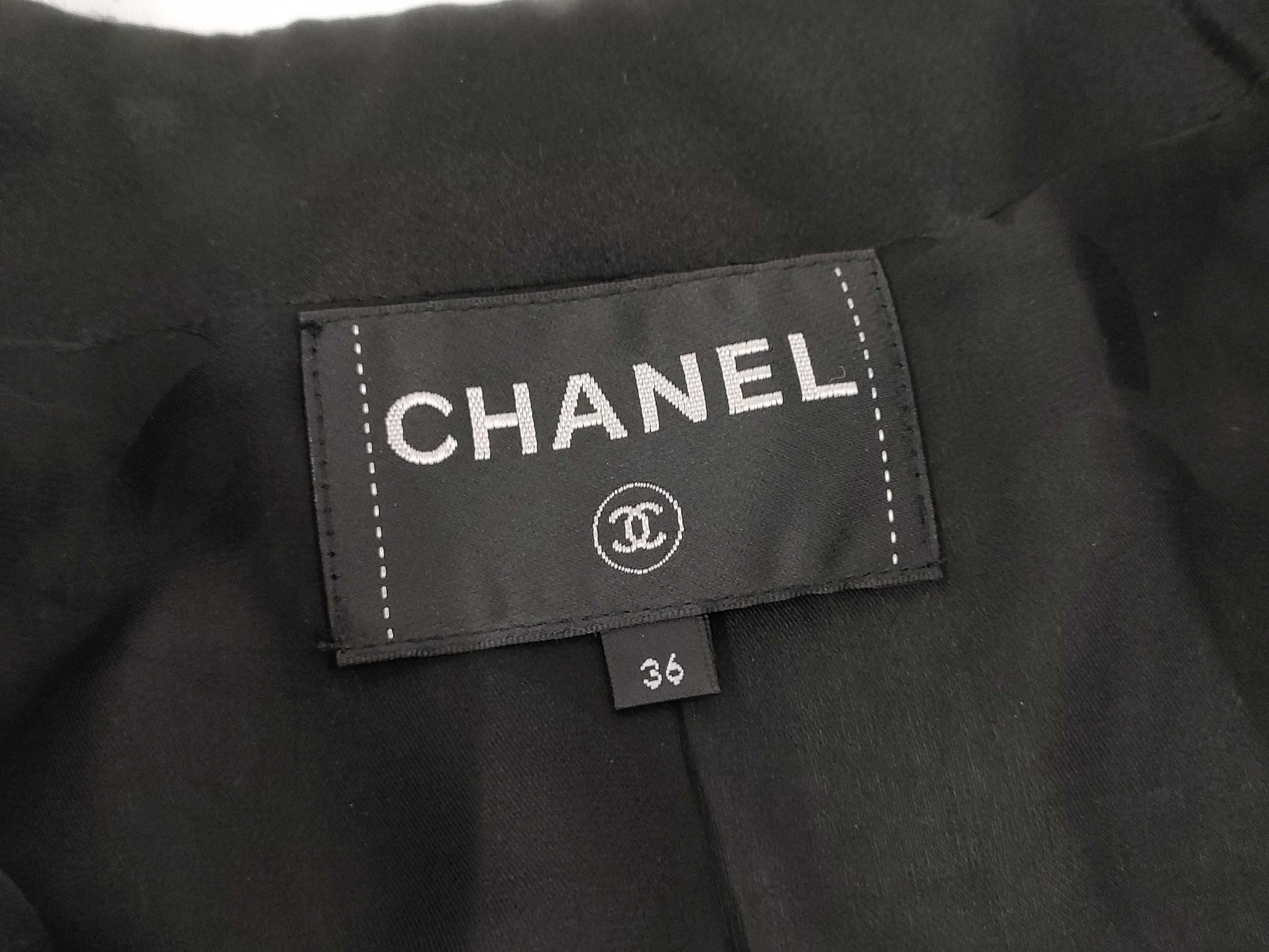 CHANEL Sequin Tweed 36 Jacket