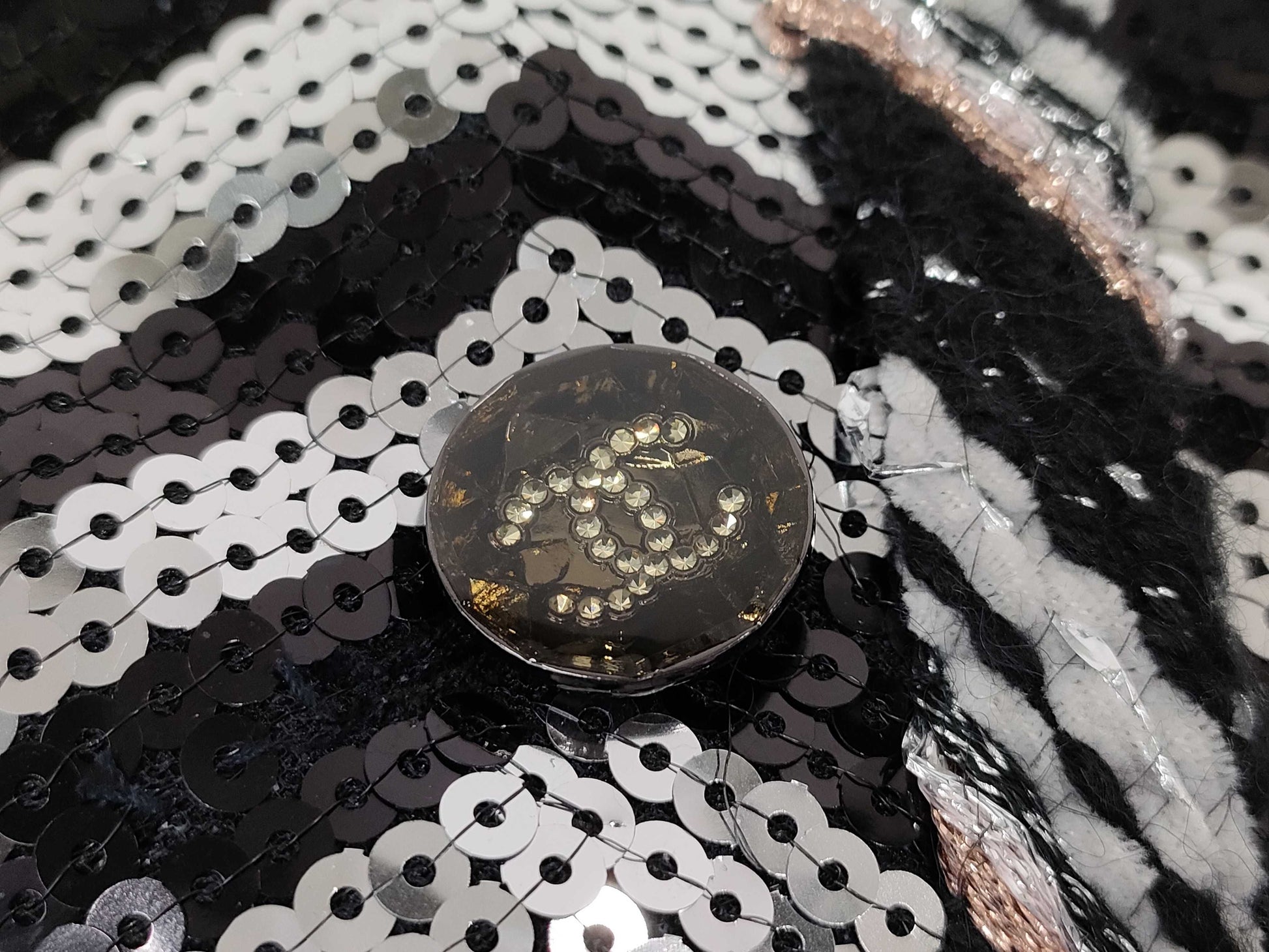 CHANEL Sequin Tweed 36 Jacket