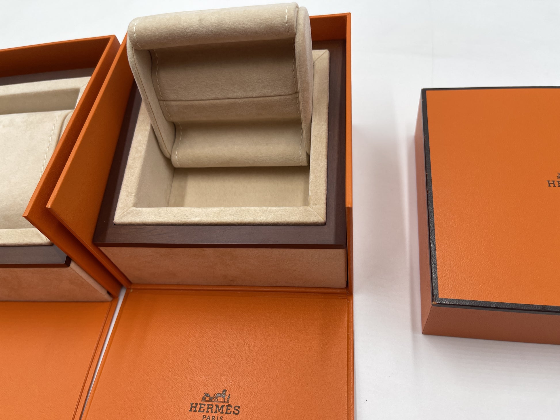 HERMES Empty Box Set of 4 Unisex