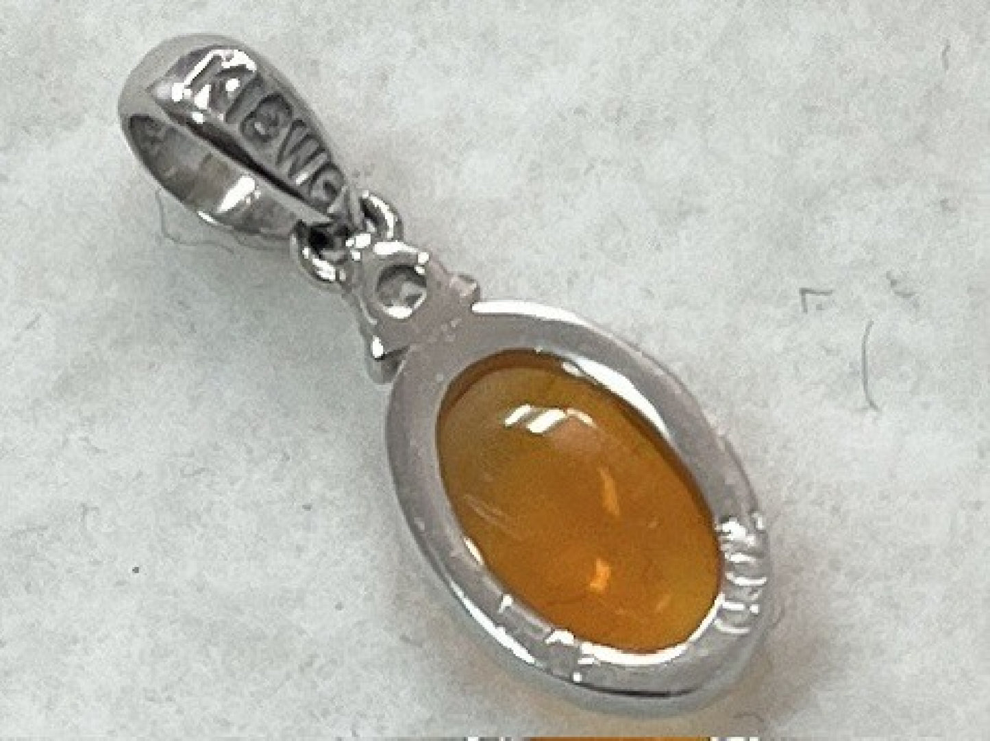 Opal 0.45ct D0.02ct K18WG 0.8g Pendant Top