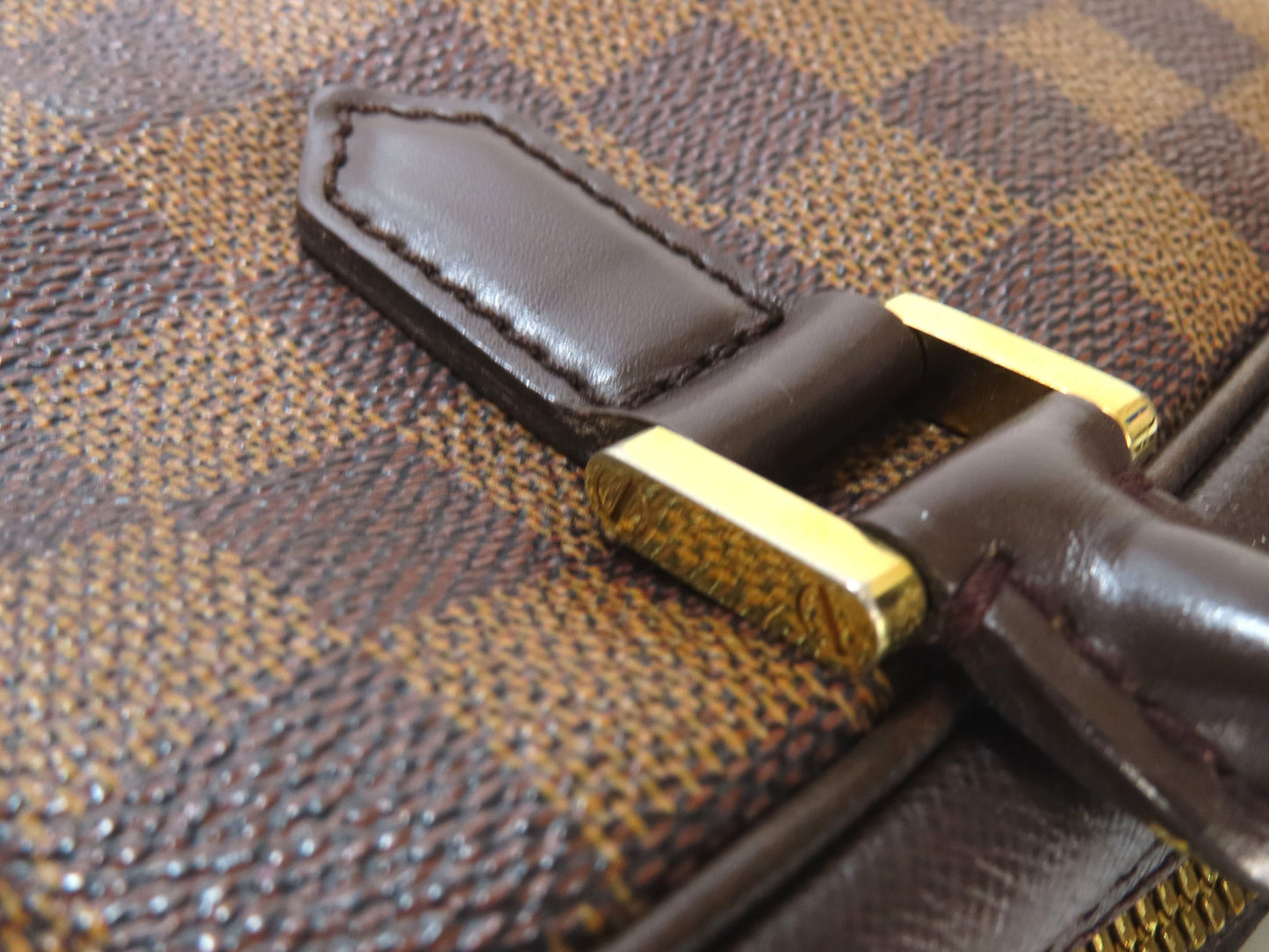 LOUIS VUITTON Damier Brera Handbag