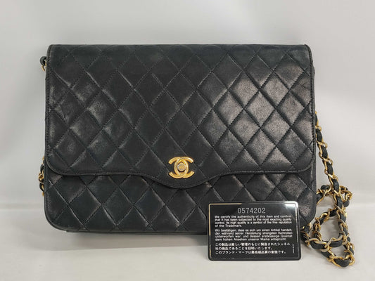 CHANEL CHANEL Matelasse Lambskin Chain Shoulder Bag with Card