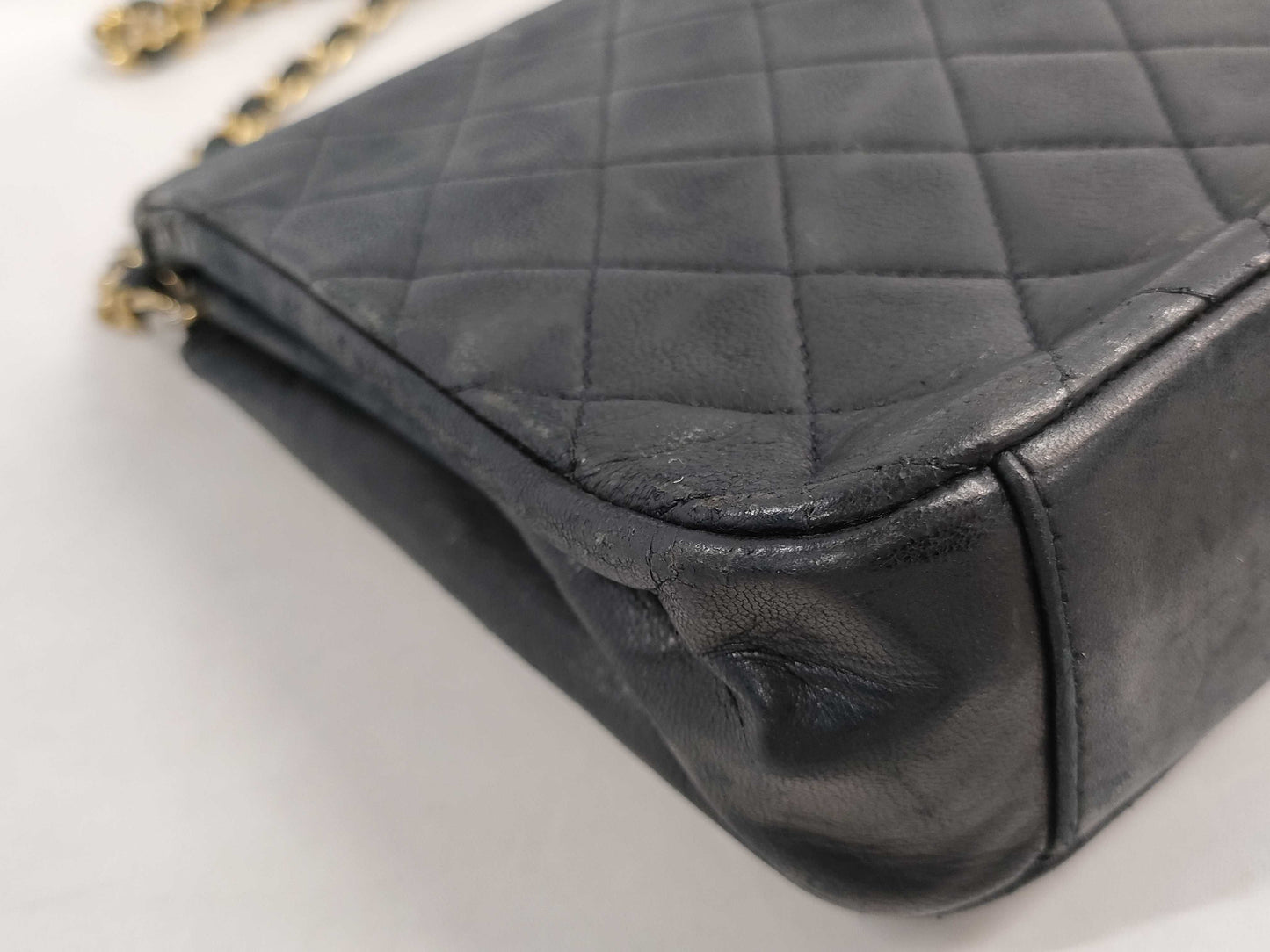 CHANEL CHANEL Matelasse Lambskin Chain Shoulder Bag with Card