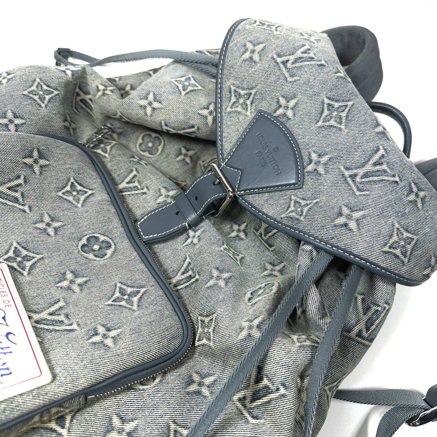 LOUIS VUITTON Denim Montsouris Backpack, Washed Denim, Backpack/Daypack, M22534. 2023 Backpack